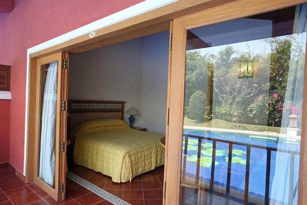 Leonia Holistic Destination Otel Shamirpet Dış mekan fotoğraf